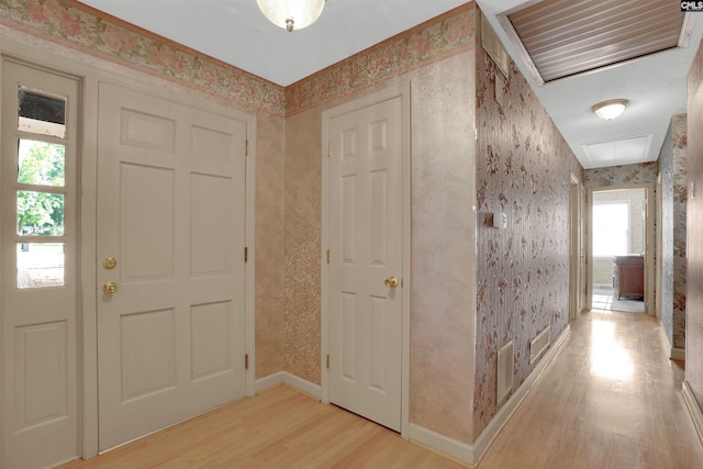 604 Shady Ln, Cayce, SC 29033 - entrance foyer with light wood-style flooring, wallpapered walls, and baseboards
