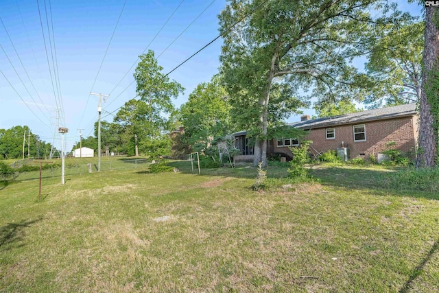 604 Shady Ln, Cayce, SC 29033 - view of yard