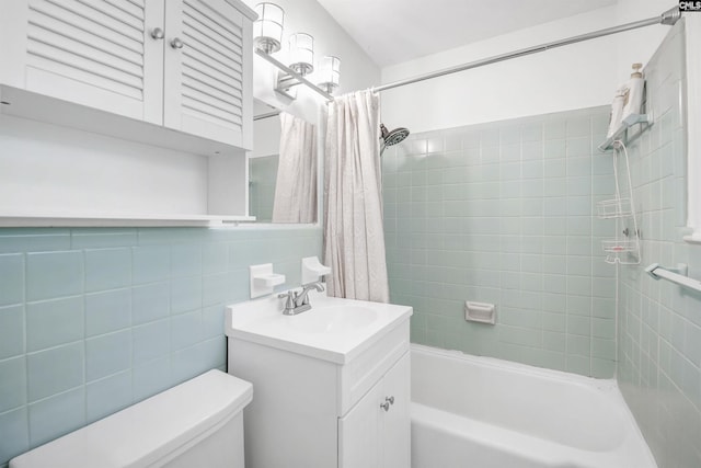 1148 Eastminster Dr, Columbia, SC 29204 - bathroom featuring toilet, shower / bath combo, and vanity