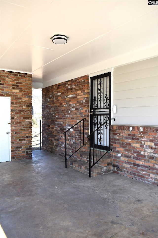 813 Greenlawn Dr, Columbia, SC 29209 - entrance to property with brick siding