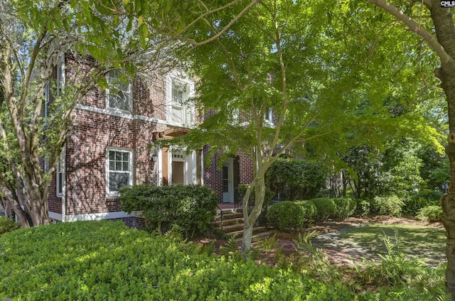 531 Santee Ave, Columbia, SC 29205 - obstructed view of property with brick siding