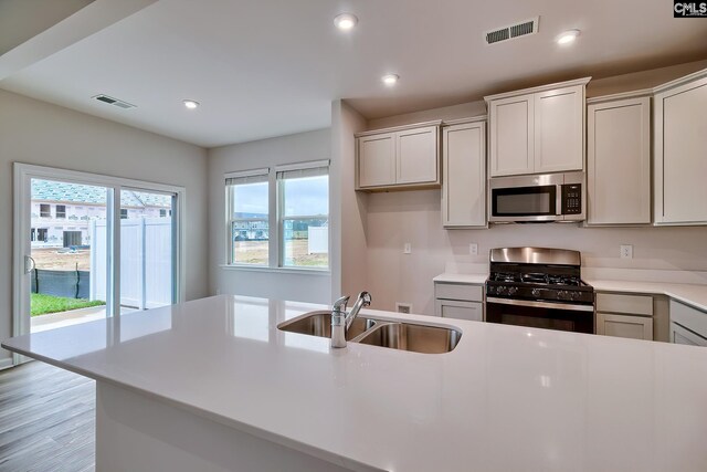 1099 Cornelia St, Elgin, SC 29045