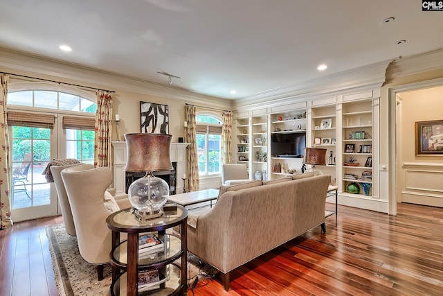 104 Preserve Ln, Columbia, SC 29209 - living area featuring ornamental molding, hardwood / wood-style floors, and a fireplace