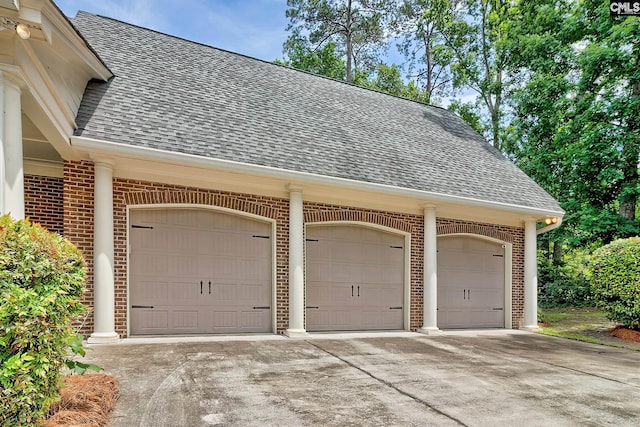 104 Preserve Ln, Columbia, SC 29209 - garage featuring driveway