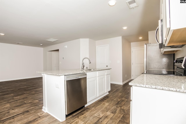 341 Nehemiah Rd, Lexington, SC 29072 - kitchen featuring appliances with stainless steel finishes, dark wood-style floors, recessed lighting, white cabinetry, and an island with sink