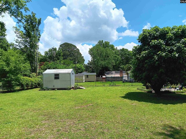 6603 Christie Rd, Columbia, SC 29209 - view of yard featuring a storage shed and an outdoor structure
