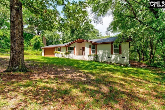 7905 Castleton Ln, Columbia, SC 29223 - view of front of property featuring a chimney and a front lawn