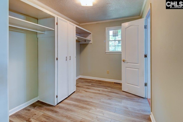 7905 Castleton Ln, Columbia, SC 29223 - spacious closet with light wood-style flooring