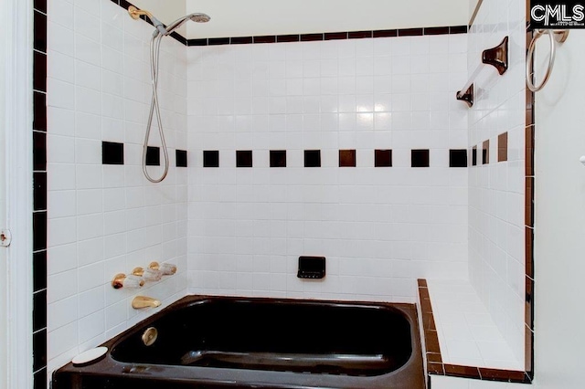 7905 Castleton Ln, Columbia, SC 29223 - bathroom with washtub / shower combination