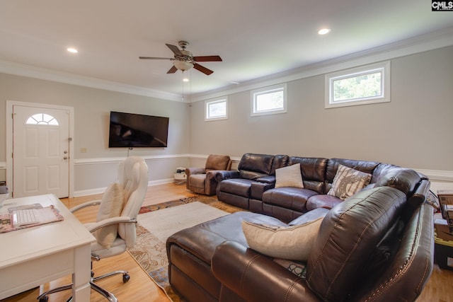 1029 Maxcy St, Columbia, SC 29201 - living room with ornamental molding, light wood-style floors, a ceiling fan, and recessed lighting