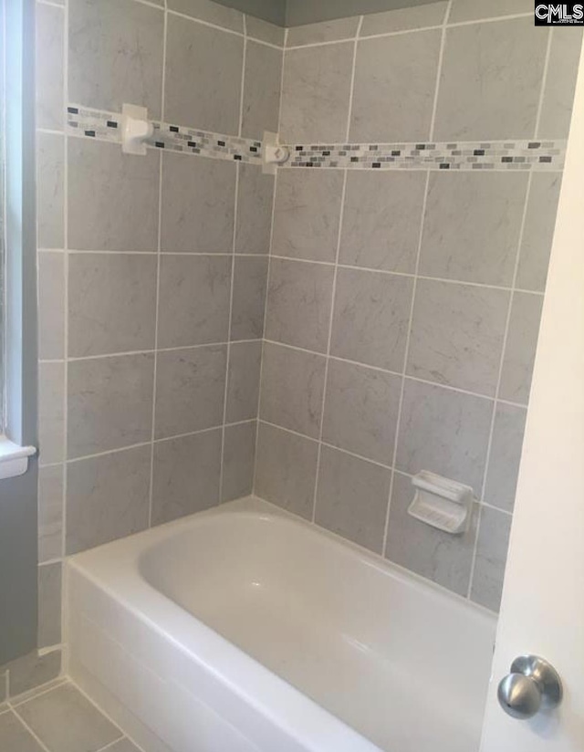 321 Cambout St, Columbia, SC 29210 - bathroom featuring  shower combination