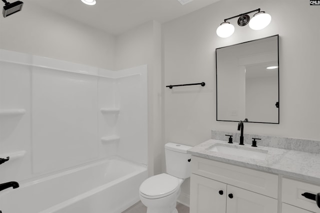 1020 W Confederate Ave, Columbia, SC 29201 - bathroom featuring toilet, vanity, and bathing tub / shower combination