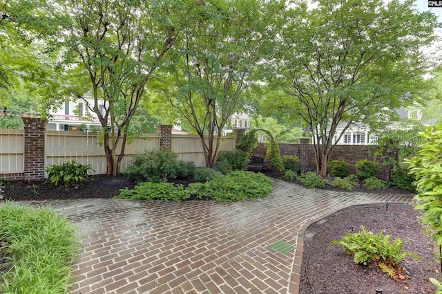 177 Preserve Ln, Columbia, SC 29209 - view of front of property with fence and a patio area