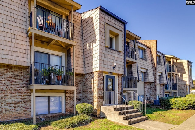 1302 Old Manor Rd, Columbia, SC 29210 - view of property featuring cooling unit