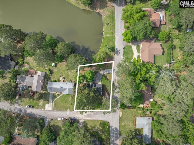 3102 Travis Ct, Columbia, SC 29204 - aerial perspective of suburban area featuring property parcel outlined and a large body of water