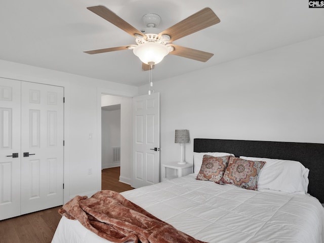 1513 Molly Creek Cir, Ridgeway, SC 29130 - bedroom featuring wood finished floors, a ceiling fan, and a closet