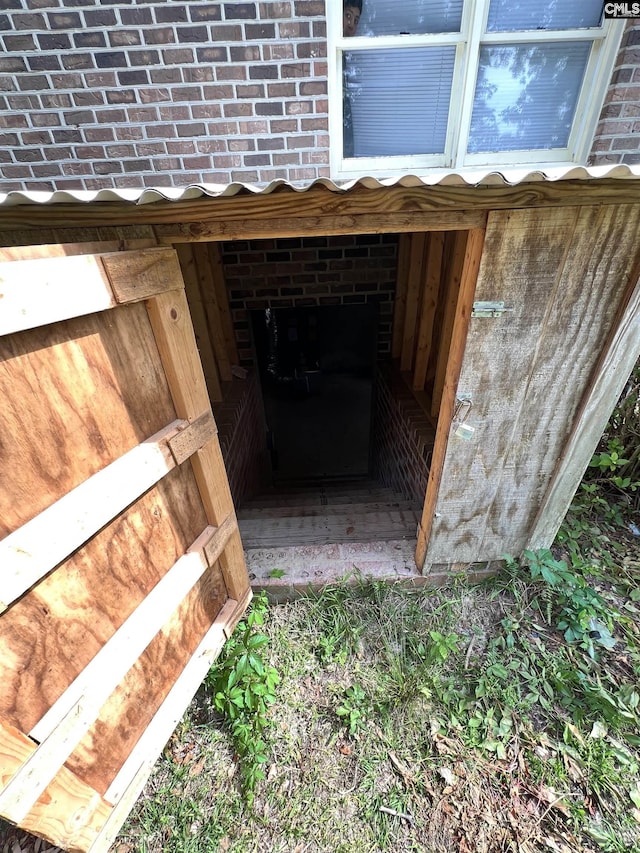 805 Mcrae Rd, Camden, SC 29020 - exterior view of brick siding