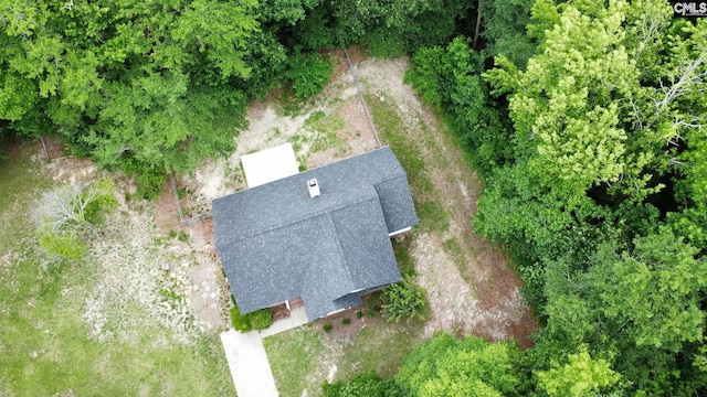 aerial view of property and surrounding area