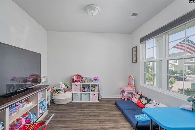 646 Penfolds Way, Blythewood, SC 29016 - recreation room with dark wood finished floors and baseboards