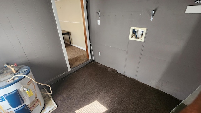 101 Moolah Dr, Columbia, SC 29223 - unfurnished sunroom featuring water heater