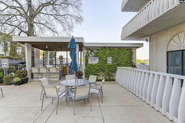 1829 Senate St Unit 11-A, Columbia, SC 29201 - view of patio featuring outdoor dining space