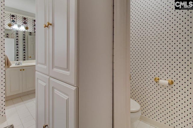 115 Chestnut Woods Ln, Columbia, SC 29212 - bathroom featuring tile patterned floors, toilet, and vanity