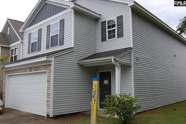525 Eastfair Dr, Columbia, SC 29209 - view of front facade featuring a garage and driveway