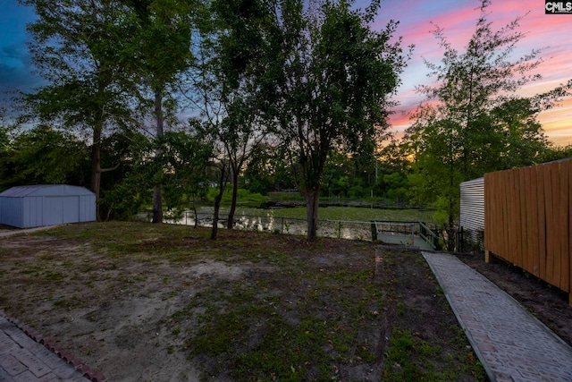 3509 Baywater Dr, Columbia, SC 29209 - view of yard at dusk