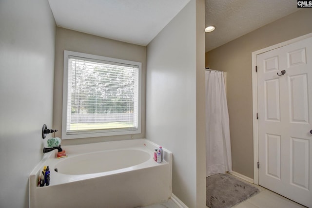 113 Dutch Oaks Dr, Irmo, SC 29063 - bathroom featuring a bath and baseboards