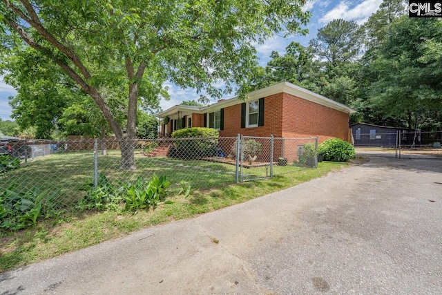 26 Carroll Ct, West Columbia, SC 29170 - ranch-style house featuring brick siding and a gate