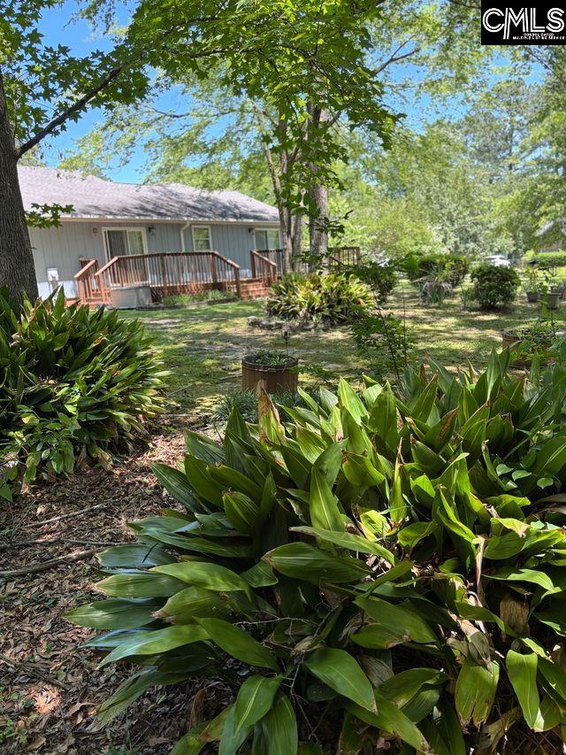 100 Clee Hill Ct, Irmo, SC 29063 - view of yard featuring a wooden deck