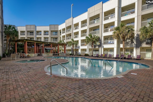 1085 Shop Rd Unit 337, Columbia, SC 29201 - community pool featuring a patio and a community hot tub
