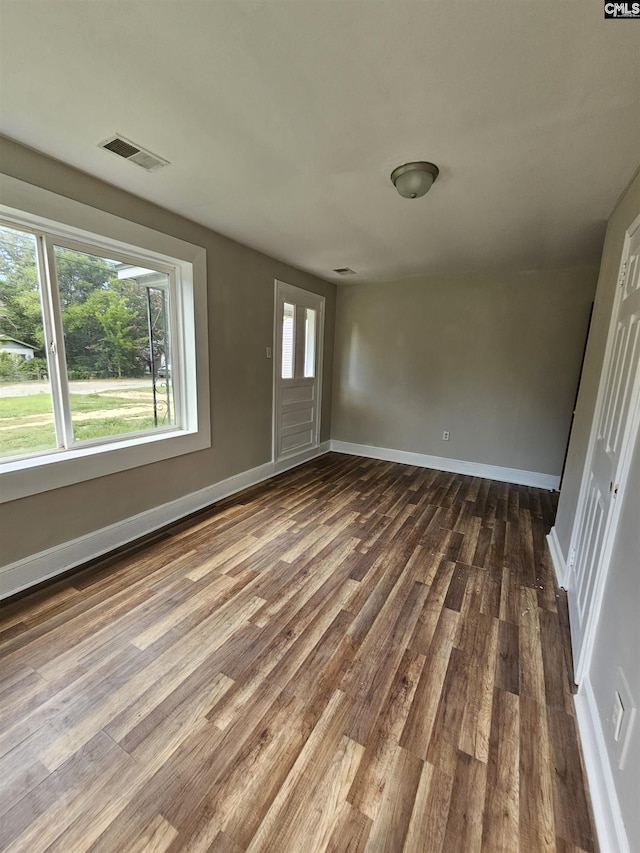 202 Crawford Rd, Columbia, SC 29203 - unfurnished room with dark wood-type flooring and baseboards