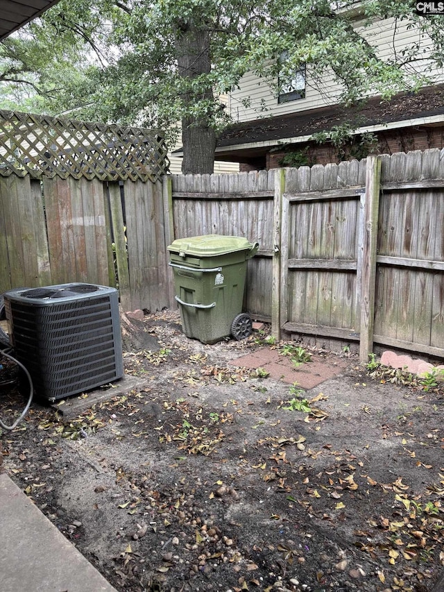 6 Bradley Ct Unit B, Cayce, SC 29033 - view of yard featuring central air condition unit