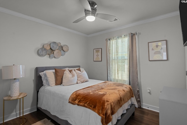 1020 Cameron Ridge Dr, Columbia, SC 29209 - bedroom with crown molding, dark wood-type flooring, baseboards, and a ceiling fan