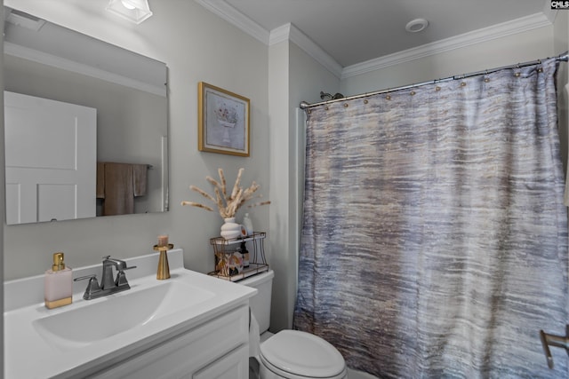 1020 Cameron Ridge Dr, Columbia, SC 29209 - bathroom featuring toilet, vanity, crown molding, and a shower with curtain