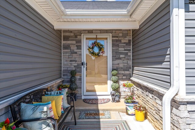 1020 Cameron Ridge Dr, Columbia, SC 29209 - property entrance featuring stone siding