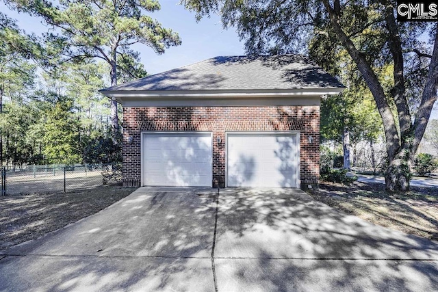 7021 Cleaton Rd, Columbia, SC 29206 - garage with driveway