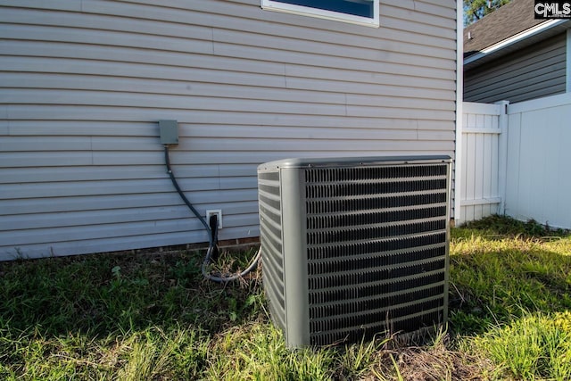209 Windsor Trace Dr, Columbia, SC 29209 - exterior view of cooling unit