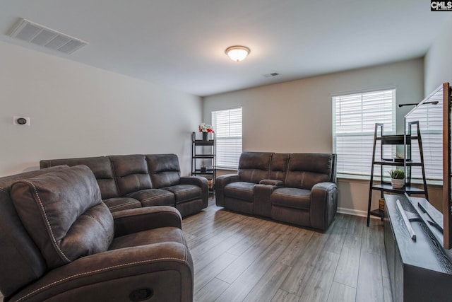 137 Brockway Dr, Columbia, SC 29229 - living area with wood finished floors and baseboards