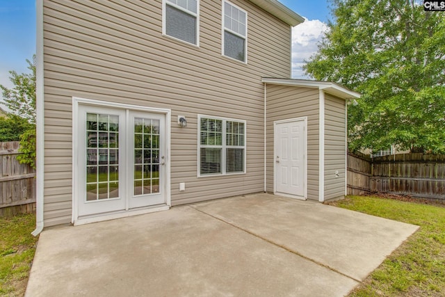 301 Chestnut Oak Ct, West Columbia, SC 29169 - back of house featuring a patio area
