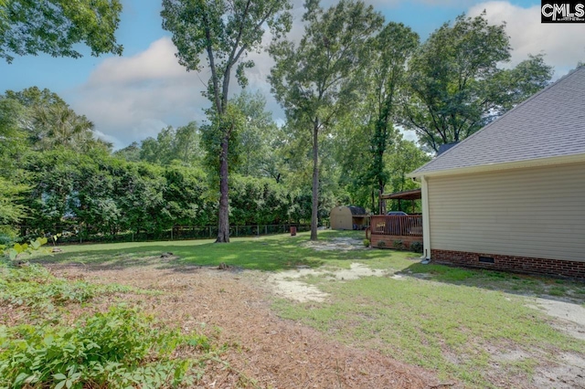 612 Williams Cir, West Columbia, SC 29172 - view of green lawn featuring view of wooded area and a deck