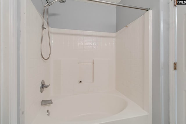 11 Parkhaven Ct, Columbia, SC 29209 - full bath featuring shower / tub combination