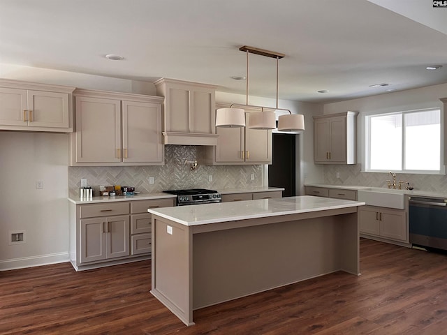 1781 Bookman Rd, Elgin, SC 29045 - kitchen featuring stainless steel appliances, a sink, decorative backsplash, light countertops, and gray cabinets