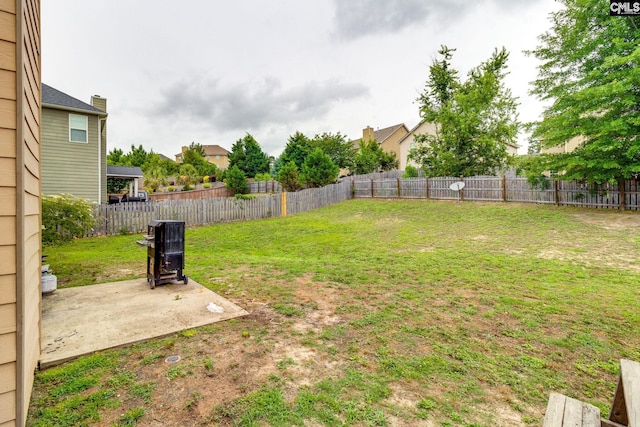 454 Henslowe Ln, West Columbia, SC 29170 - view of yard featuring a patio area