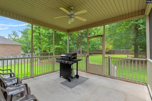 122 Lost Lure Ln, Chapin, SC 29036 - sunroom featuring a ceiling fan