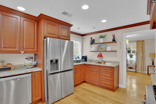 531 Sulgrave Dr, Columbia, SC 29210 - kitchen with appliances with stainless steel finishes, light wood-style floors, plenty of natural light, ornamental molding, and recessed lighting