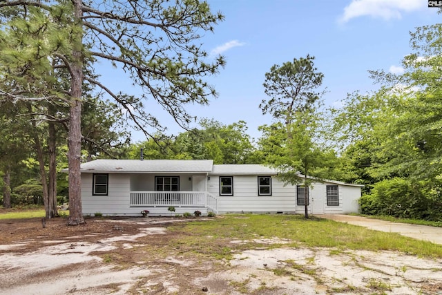 3201 Wilton Rd, West Columbia, SC 29170 - ranch-style house featuring covered porch