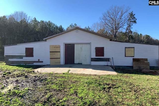 127 Dry Gulch Rd, Saluda, SC 29138 - rear view of house with a yard