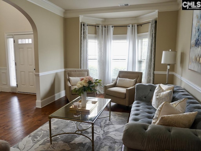 522 Meadow Grass Ln, Lexington, SC 29072 - living room with arched walkways, hardwood / wood-style floors, crown molding, and baseboards